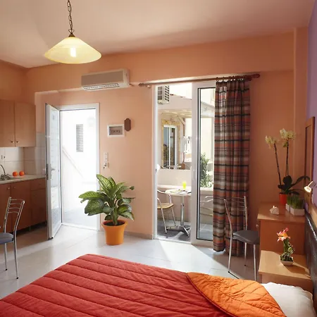 Marietta Aparthotel 2*